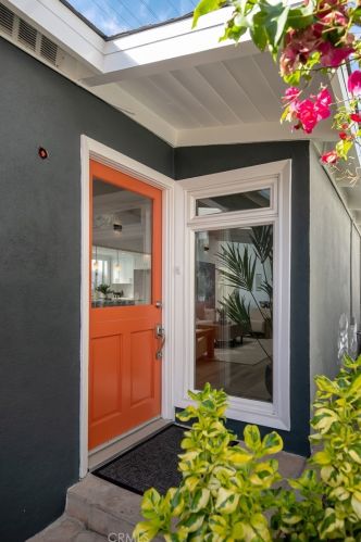 317 8th St, Manhattan Beach CA  90266-5629 exterior