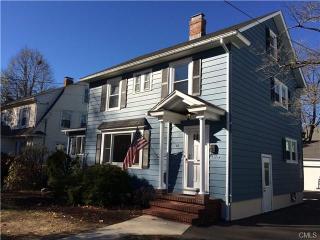 68 Pierce Ave, Bridgeport, CT 06604-1607