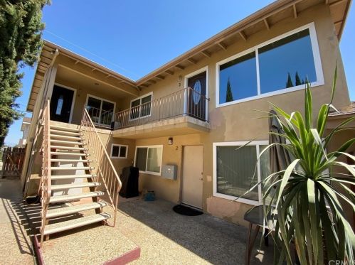 4117 Mendez St, Long Beach, CA 90815-2643