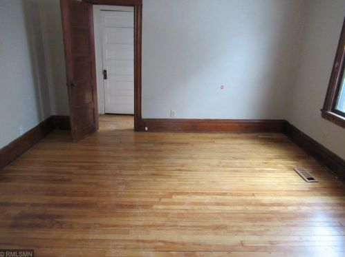 3025 Dupont Ave, Minneapolis MN 55412-1329 exterior