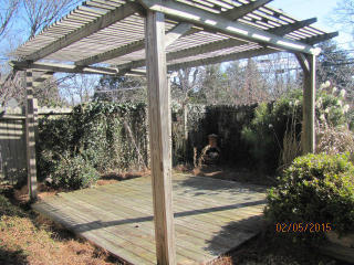 1307 Broadway Ave, Maryville, TN 37804-4155