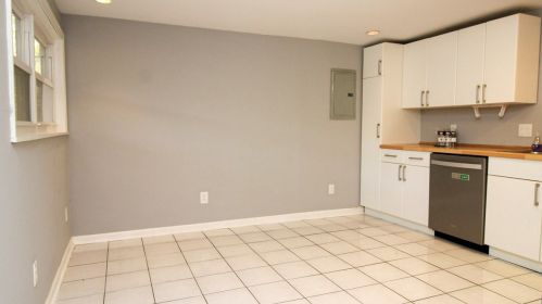 729 Boggs Ave, Pittsburgh PA  15211-2335 exterior