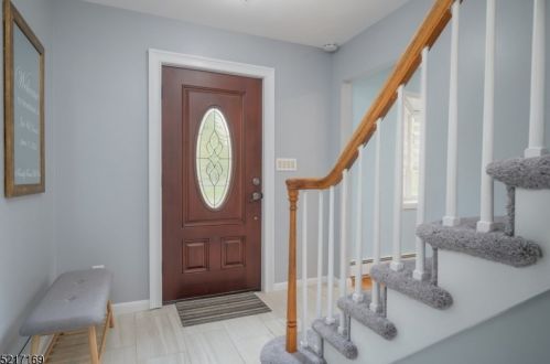 30 Friar Rd, Greystone Park NJ  07950-3022 exterior