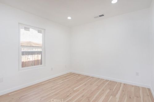 51655 Avenida Diaz, La Quinta CA  92253-3122 exterior