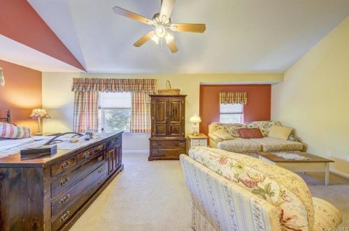 56 Putters Way, Middletown NY  10940-2664 exterior