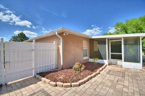 6518 Ami Ann Ct, Lakeland FL  33813-4445 exterior