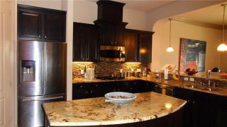 515 Rockingham Dr, Irving TX  75063-8063 exterior