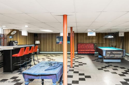 1703 Maxwell Dr, Belmar NJ  07719-3851 exterior