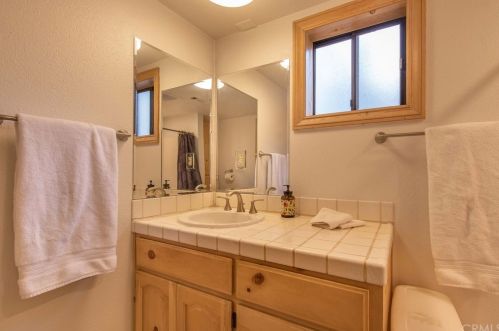 329 Fairway Blvd, Big Bear City CA  92314-8879 exterior