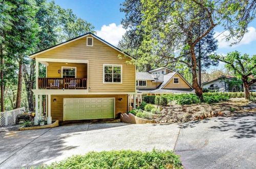 12636 Greenfields Way, Grass Valley, CA 95945-9017