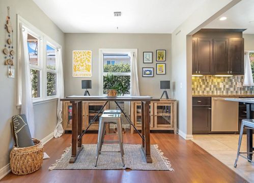 6025 Kelton Ave, La Mesa CA  91942-2728 exterior