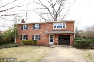 9210 Kristin Ln, Fairfax, VA 22032-1811