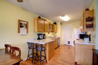 2871 Undine St, Bellingham, WA 98226-3777