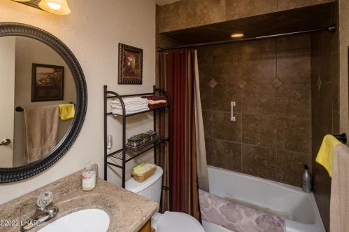 585 Knobhill Dr, Lake Havasu City AZ  86403-4937 exterior