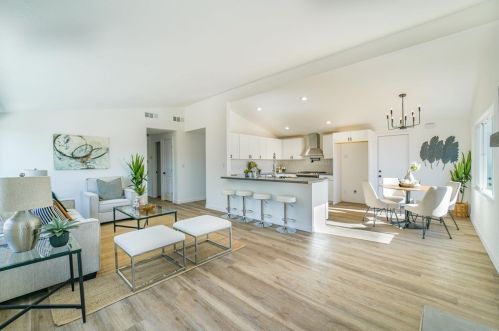 3350 Dorchester Dr, San Diego CA 92123-2641 exterior