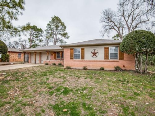 1128 Reed St, Hurst, TX 76053-4524