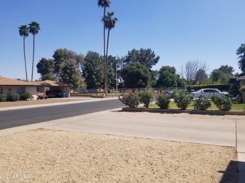 7610 34th Ave, Phoenix, AZ 85051-7417