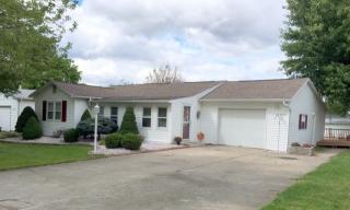 26567 Slusser Dr, Defiance, OH 43512-8752