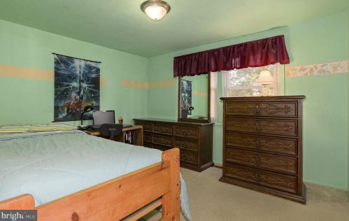 106 Tiffany Ln, Willingboro NJ  08046-3852 exterior