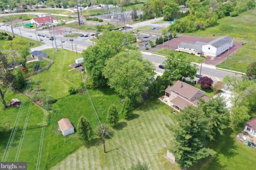 1200 Trooper Rd, Norristown PA  19403-3639 exterior