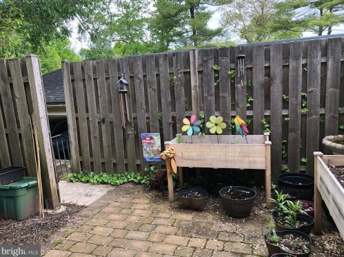 108 Berwick Pl, Lansdale PA 19446-4908 exterior