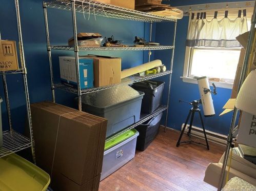 497 Cornwall Bridge Rd, West Woods CT  06069-2522 exterior