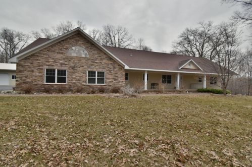 456 Hidden Oaks Dr, Alex, MN 56308-8320