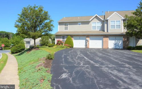 6600 Springford Ter, Harrisburg, PA 17111-6984