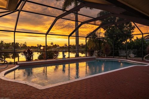 1636 6th Ave, Cape Coral, FL 33909-0092