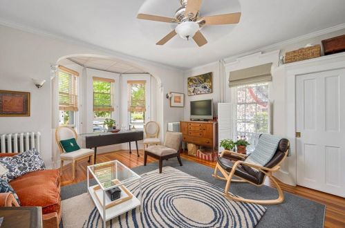 14 Kay St, Middletown RI  02840-7101 exterior