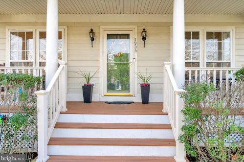 1904 Idlewild Blvd, Fredericksburg VA  22401-2646 exterior