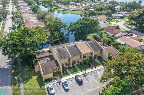 9210 14th St, Hollywood, FL 33024-4501
