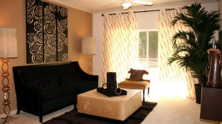 2760 Green Ash Loop, Woodbridge VA  22192-4128 exterior