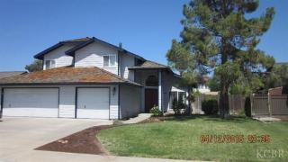 926 Willowood Ct, Hanford, CA 93230-7247
