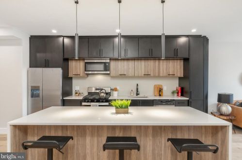 1810 Germantown Ave, Philadelphia PA 19133-1617 exterior