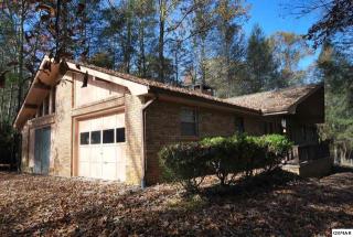 543 Reba Ln, Gatlinburg, TN 37738-5723