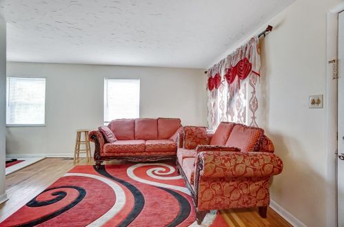 3579 Epley Ln, Cincinnati, OH 45247-7024