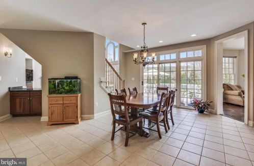 19228 Charandy Dr, Leesburg VA 20175-7215 exterior