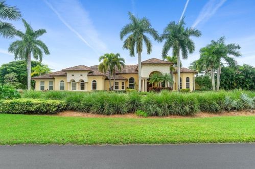 10065 Avenida Del Rio, Delray Beach, FL 33446-2476