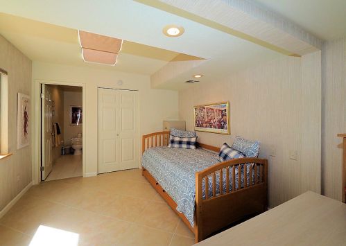 464 Sunningdale Dr, Rancho Mirage CA  92270-1444 exterior