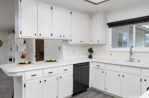 1955 Modoc Dr, Chico CA  95928-4138 exterior