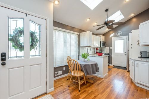 803 Delaware Ave, North Lindenhurst NY  11757-2812 exterior