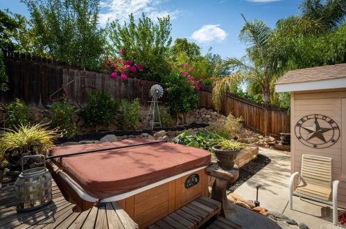 151 Ralph Rd, Lake Elsinore CA  92530-1836 exterior