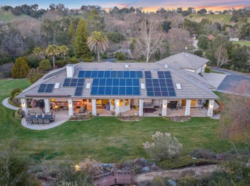 1440 Ridge Rd, Templeton CA  93465-9303 exterior