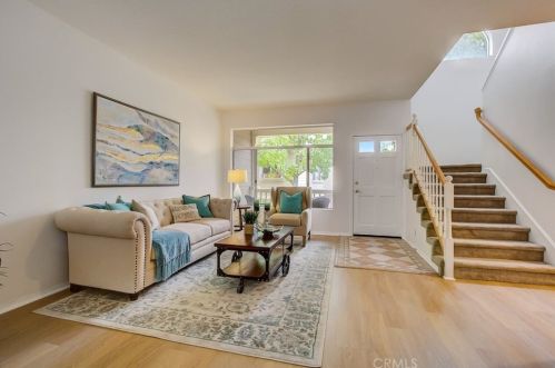 565 Pageant Dr, Orange, CA 92869-2569