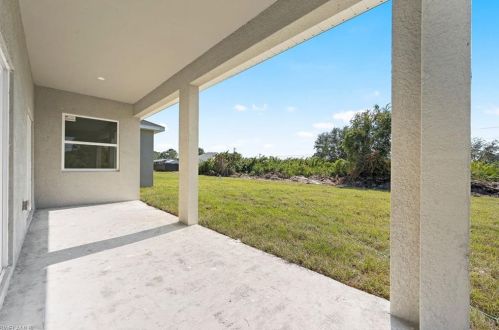 2929 3rd St, Lehigh Acres FL  33936-1875 exterior