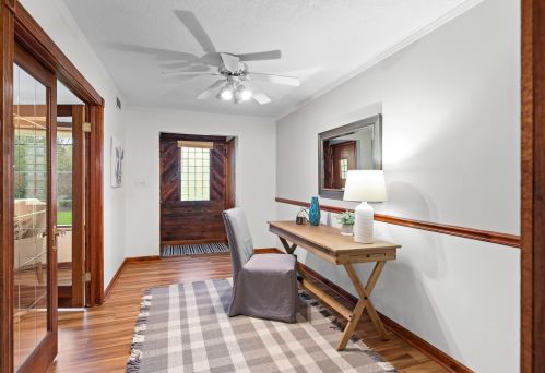 11450 Riverland Rd, Thiensville, WI 53092-2716