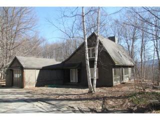 60 Grouse Ln, North Shaftsbury, VT 05262-9385