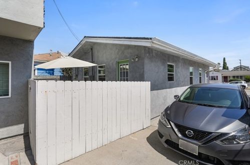 4576 32 St, San Diego CA  92116-4414 exterior