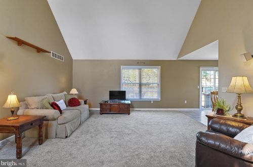 44 English Ivy Ln, Magnolia, DE 19962-1759